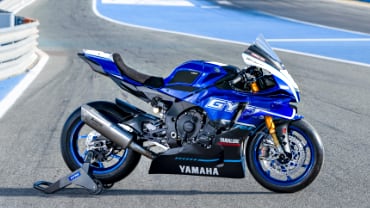 Yamaha-R1-2022-370